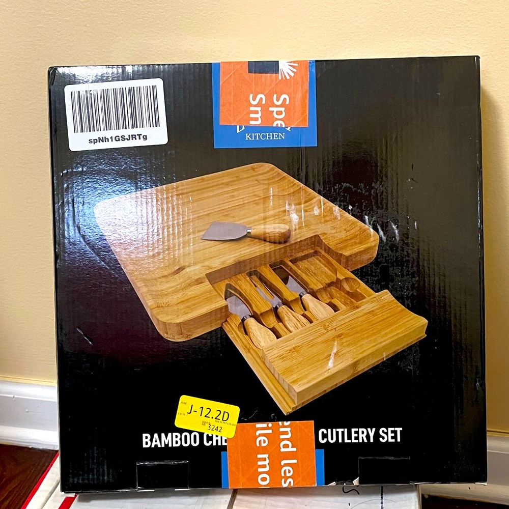 Bamboo Cheese Board and Cutlery Set Brand New